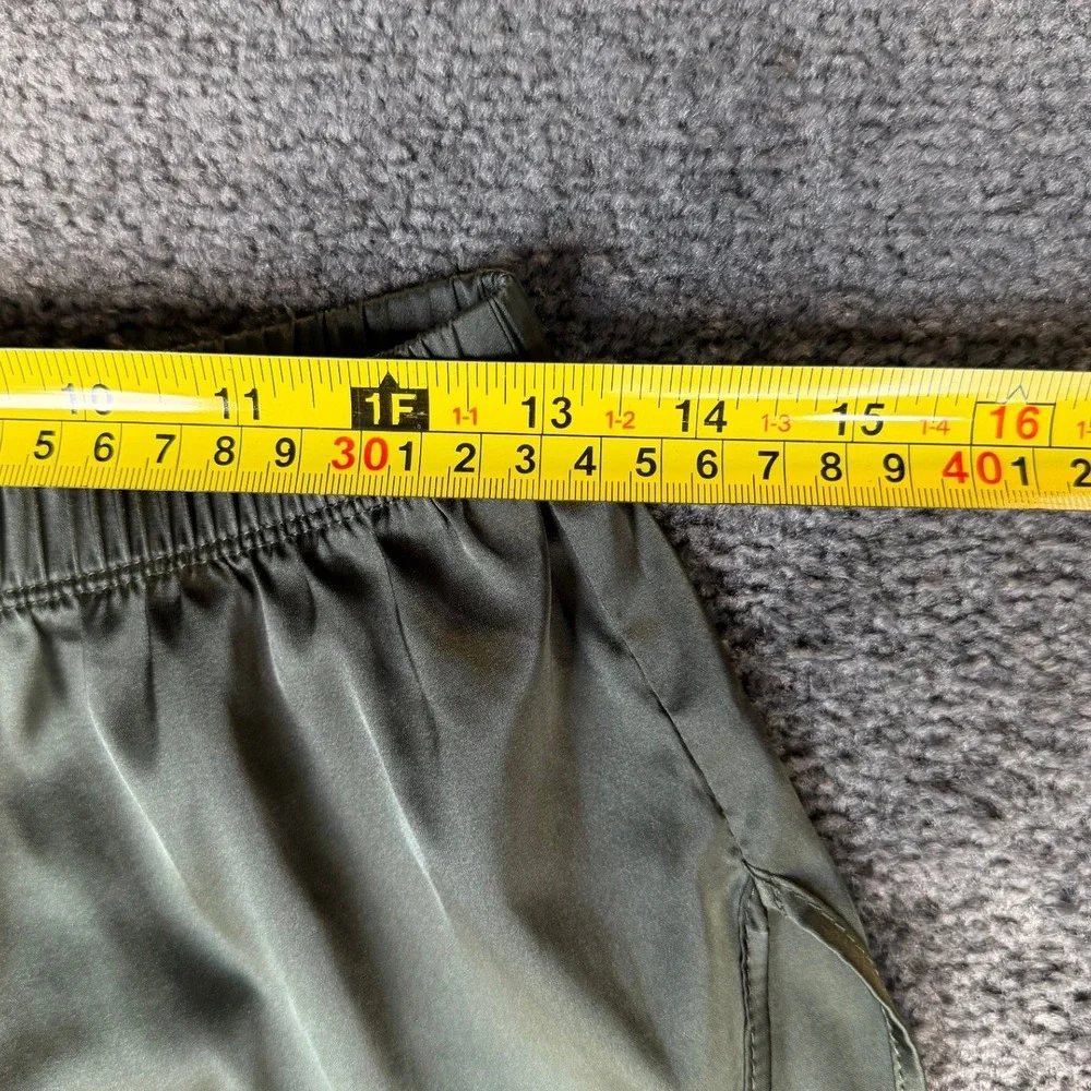 Ekouaer Womens Olive Green Satin Pajama Shorts Dolphin Hem Size‎ S Sleepwear